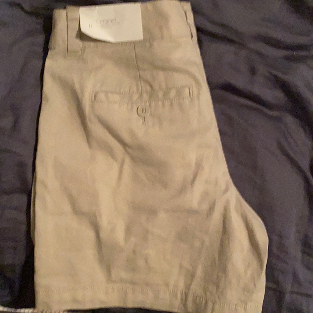 Ann Taylor/LOFT Khaki shorts